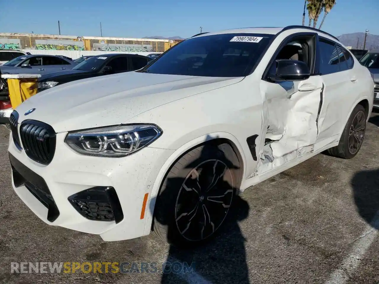1 Photograph of a damaged car 5YMUJ0C01L9C90351 BMW X4 2020
