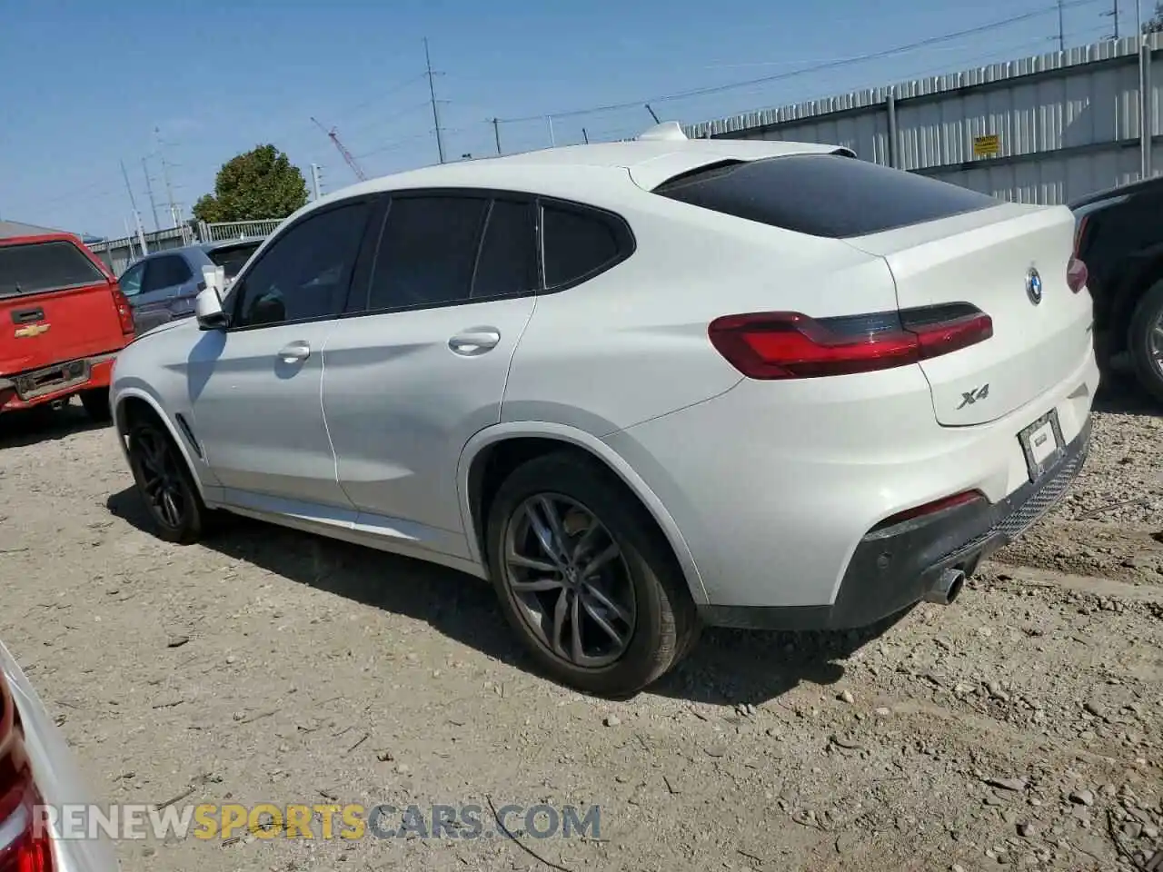 2 Photograph of a damaged car 5UX2V1C04M9H89087 BMW X4 2021