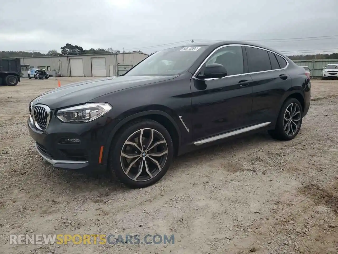 1 Photograph of a damaged car 5UX2V1C07M9E42627 BMW X4 2021