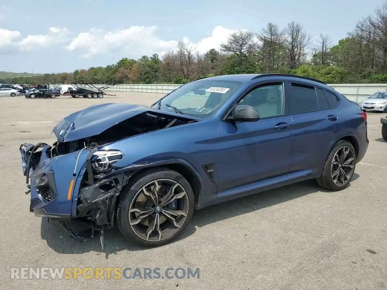 1 Photograph of a damaged car 5YMUJ0C00M9D67065 BMW X4 2021