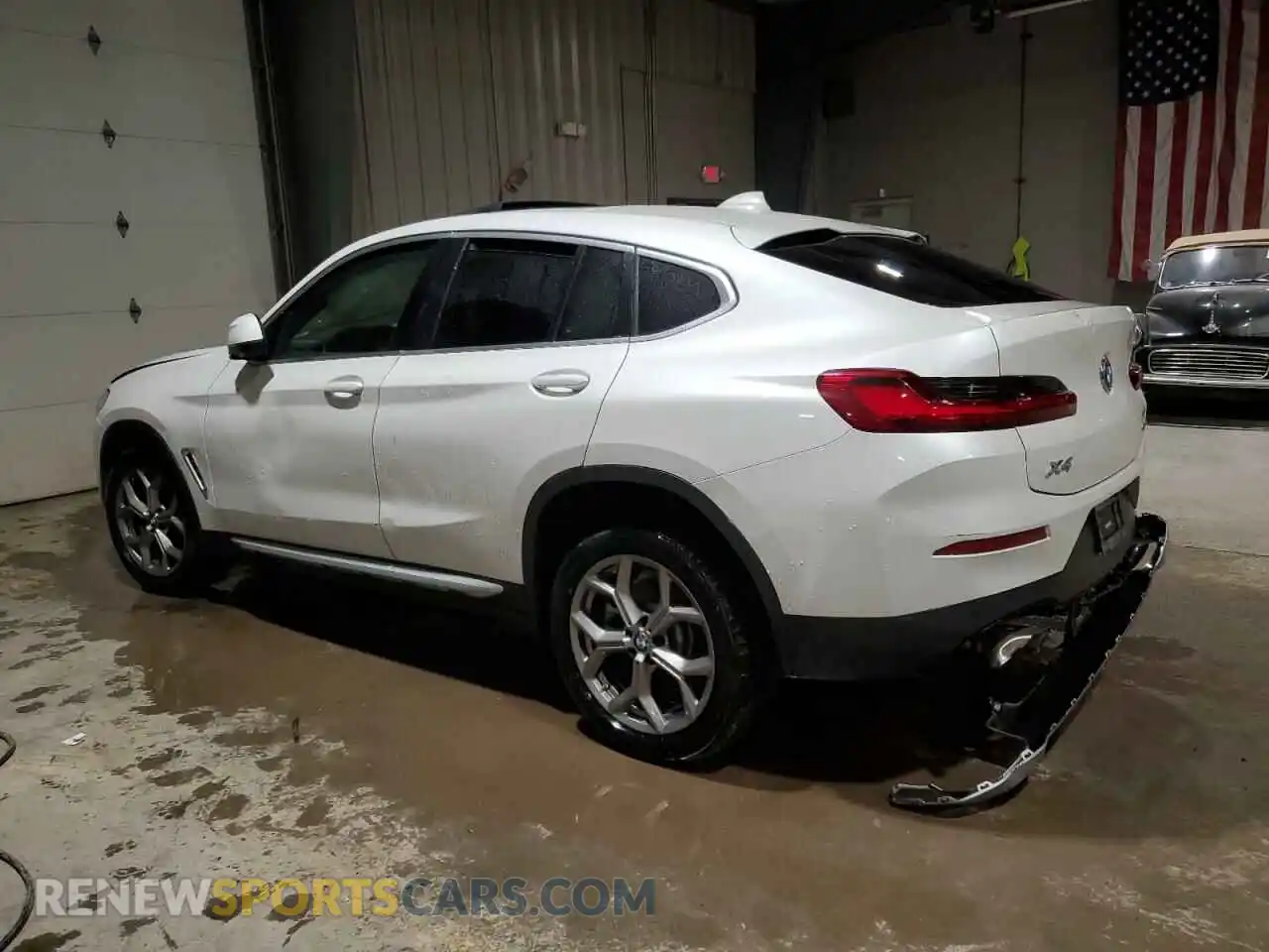 2 Photograph of a damaged car 5UX33DT05N9J34723 BMW X4 2022