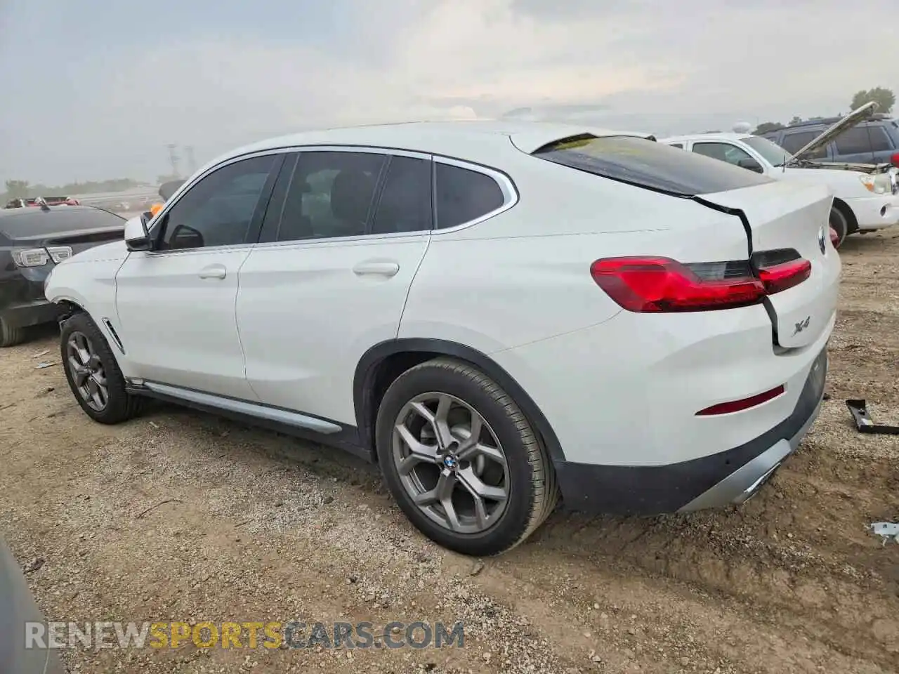 2 fotografías del automóvil dañado 5UX33DT05N9L12128 BMW X4 2022