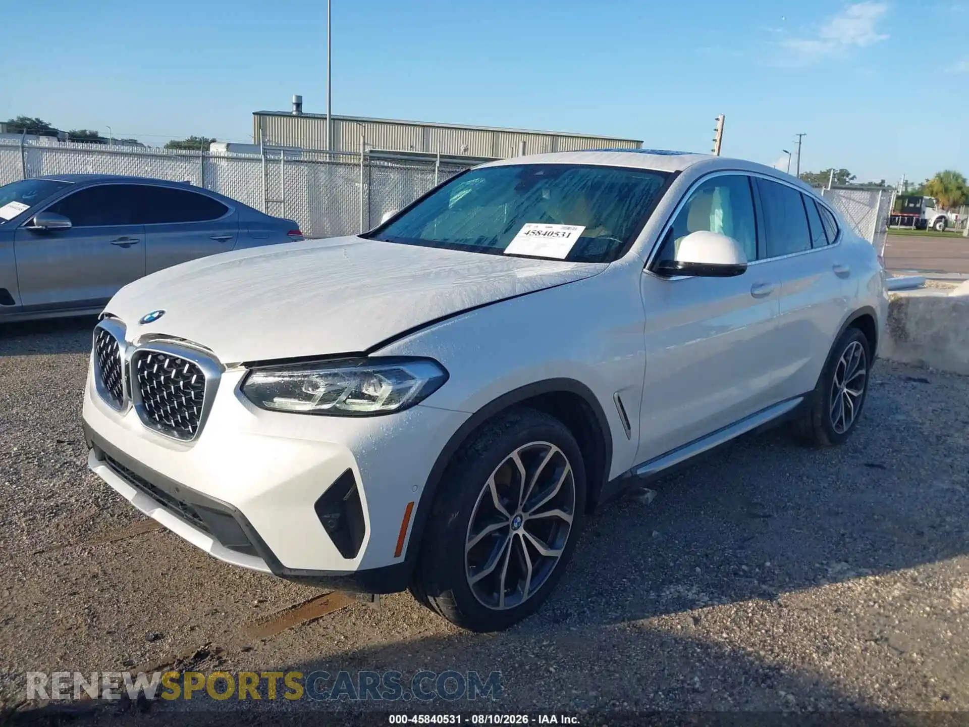 2 Фотография поврежденного автомобиля 5UX33DT07N9L91270 BMW X4 2022