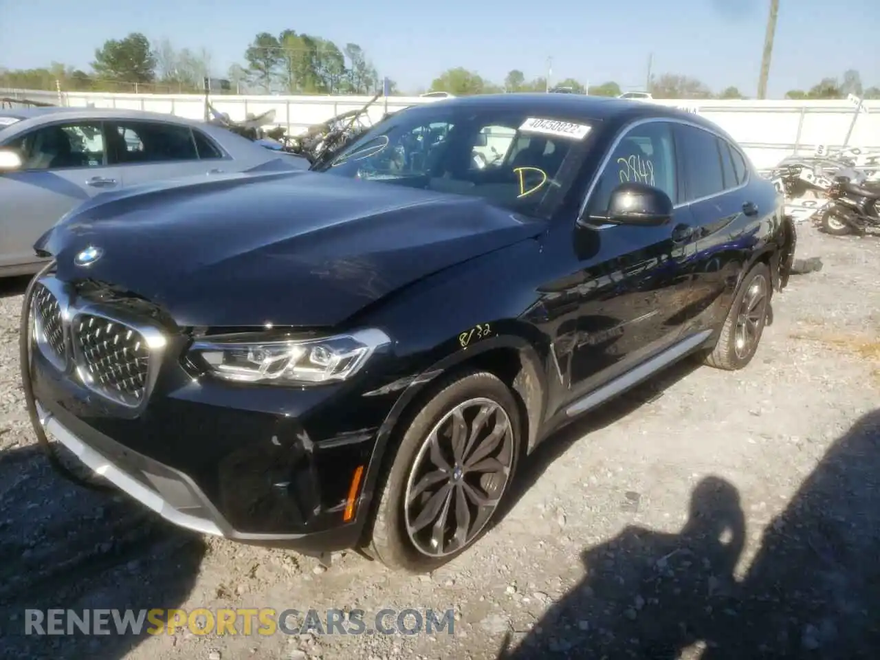 2 Photograph of a damaged car 5UX33DT09N9K82535 BMW X4 2022