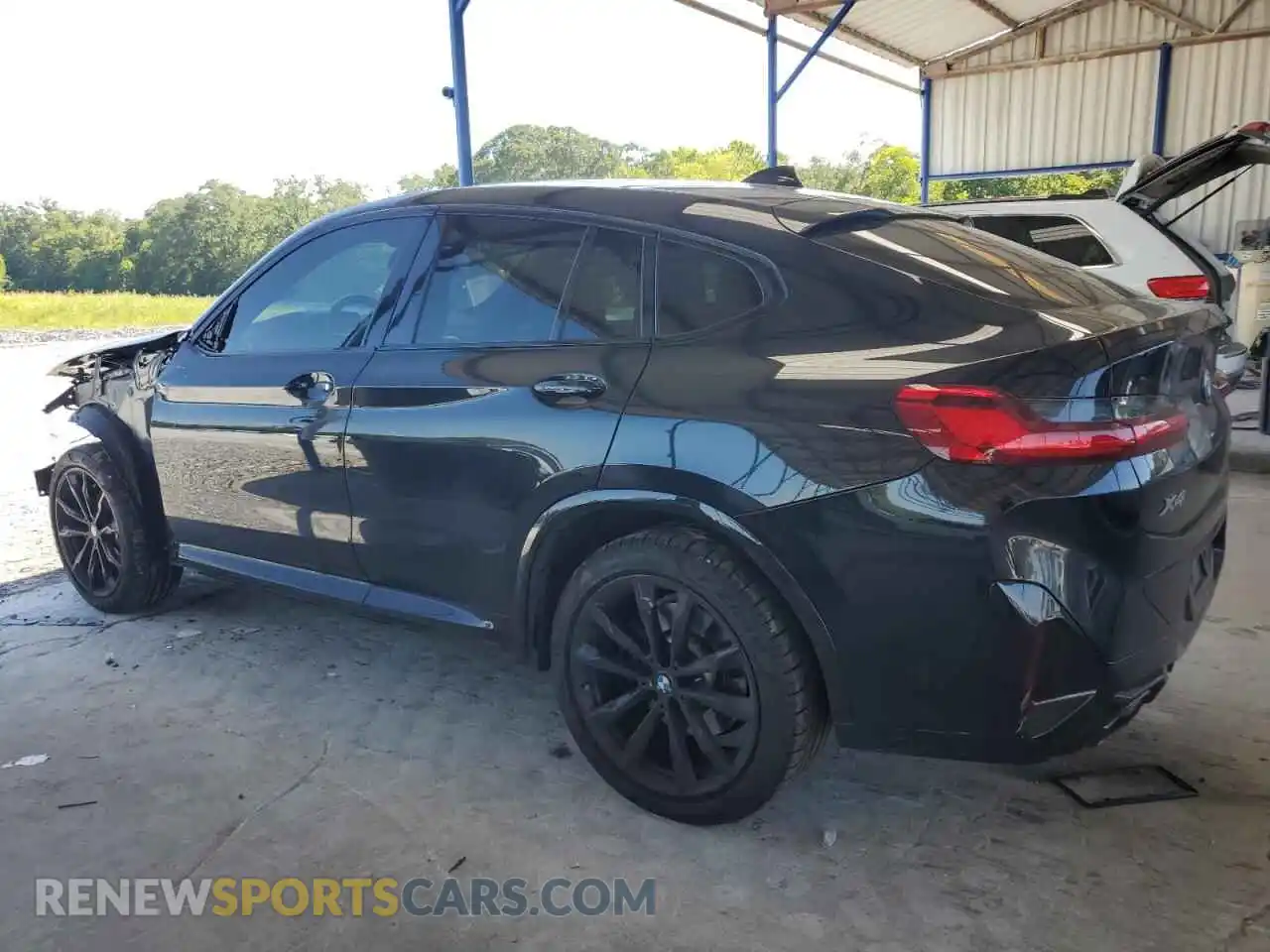 2 Фотография поврежденного автомобиля 5UX33DT0XN9J23202 BMW X4 2022