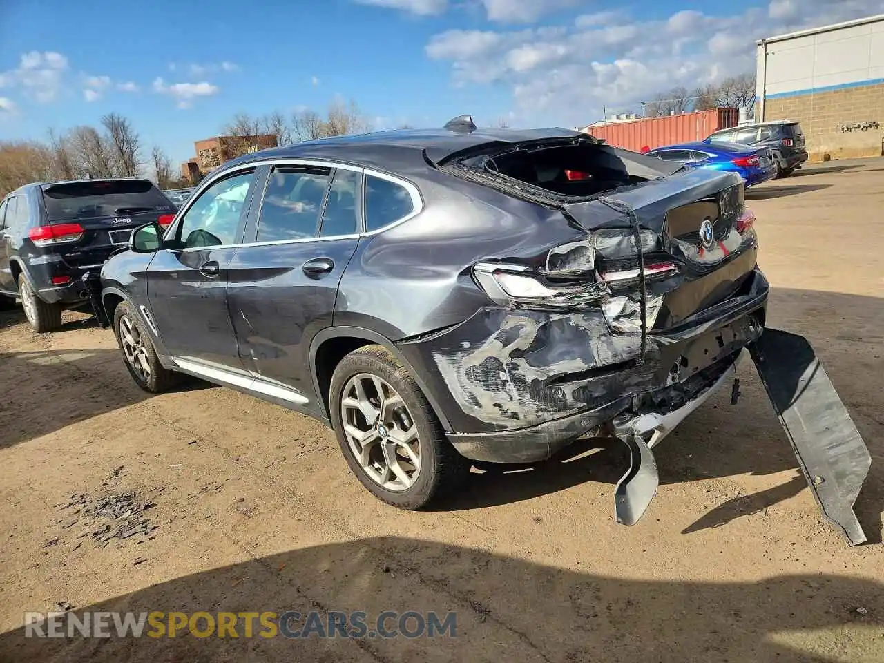 2 Фотография поврежденного автомобиля 5UX33DT0XN9M46763 BMW X4 2022