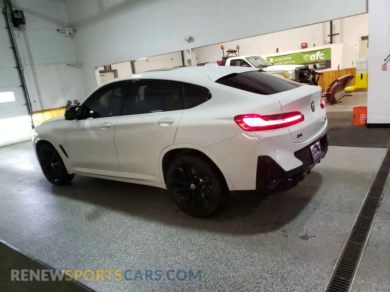 2 Фотография поврежденного автомобиля 5UX43DT02N9N25641 BMW X4 2022
