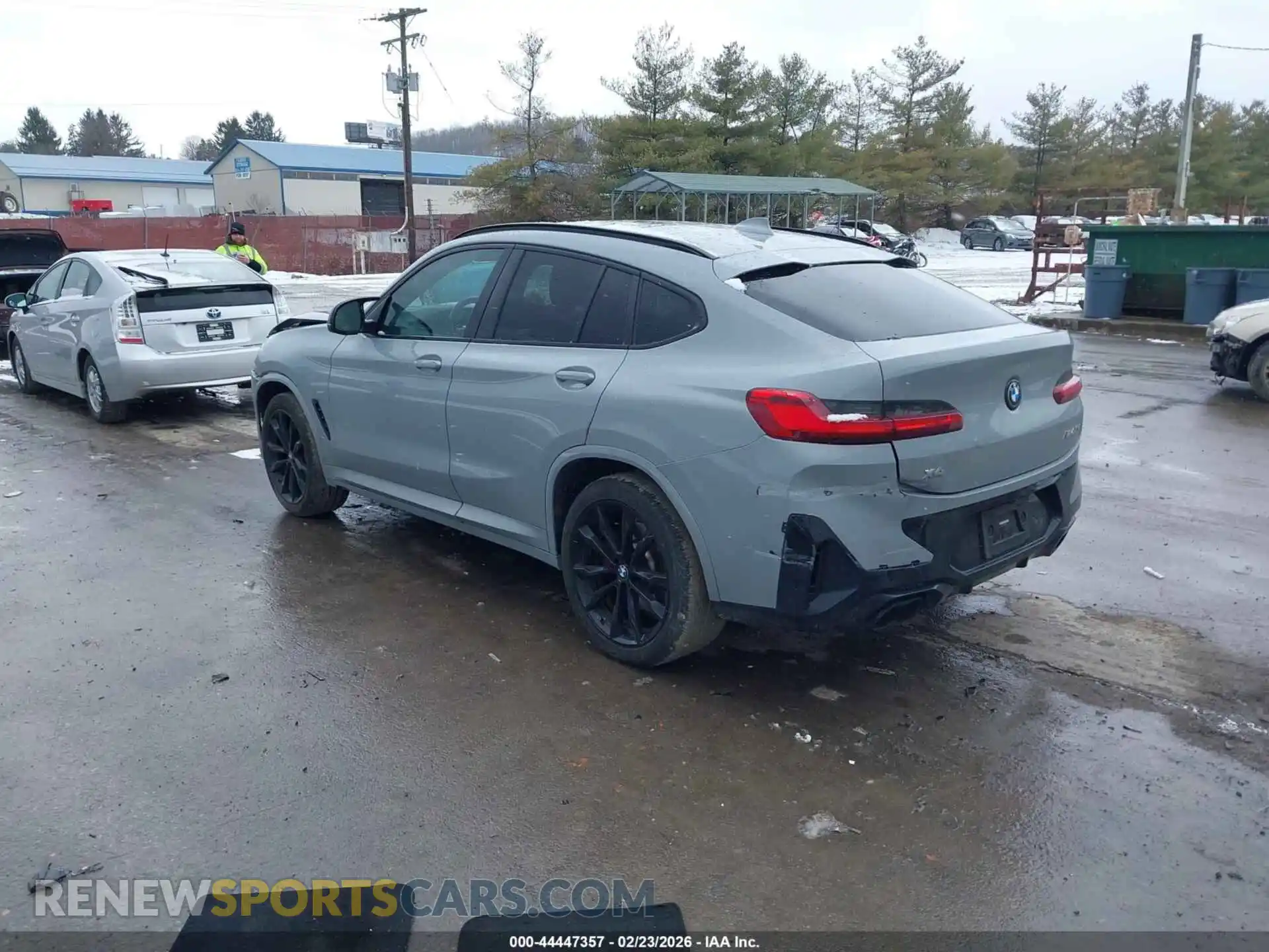 3 Фотография поврежденного автомобиля 5UX43DT07N9J81921 BMW X4 2022