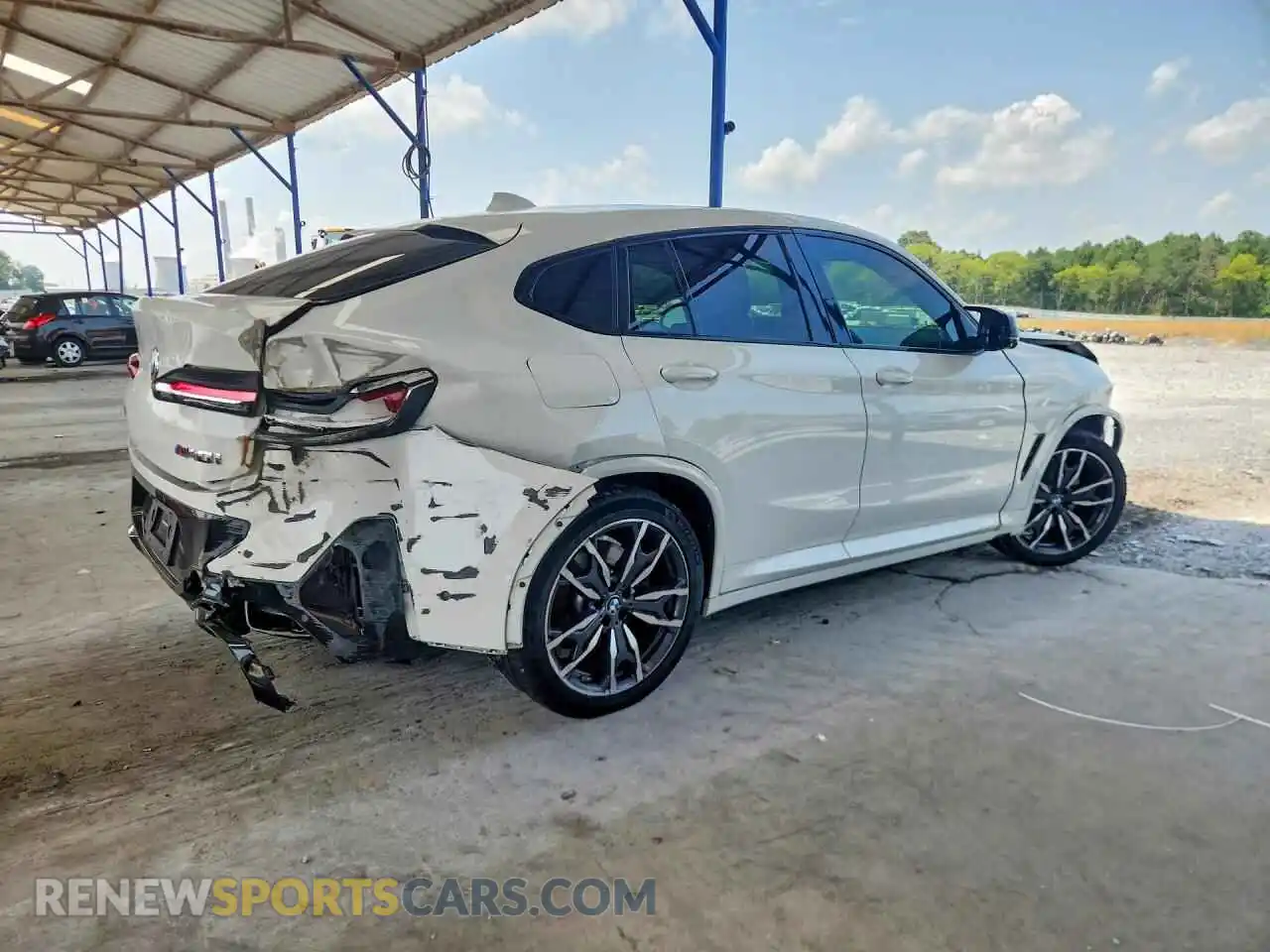 3 Фотография поврежденного автомобиля 5UX43DT07N9L31865 BMW X4 2022