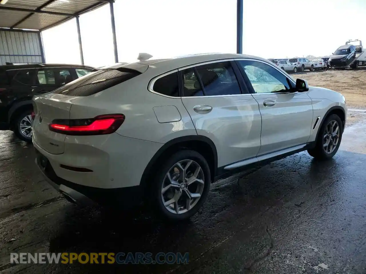 3 Фотография поврежденного автомобиля 5UX33DT00P9P31619 BMW X4 2023