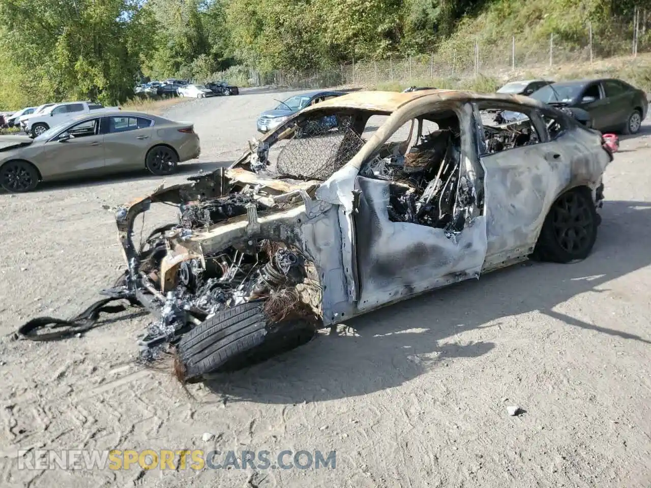 1 Photograph of a damaged car 5UX33DT01P9R62979 BMW X4 2023