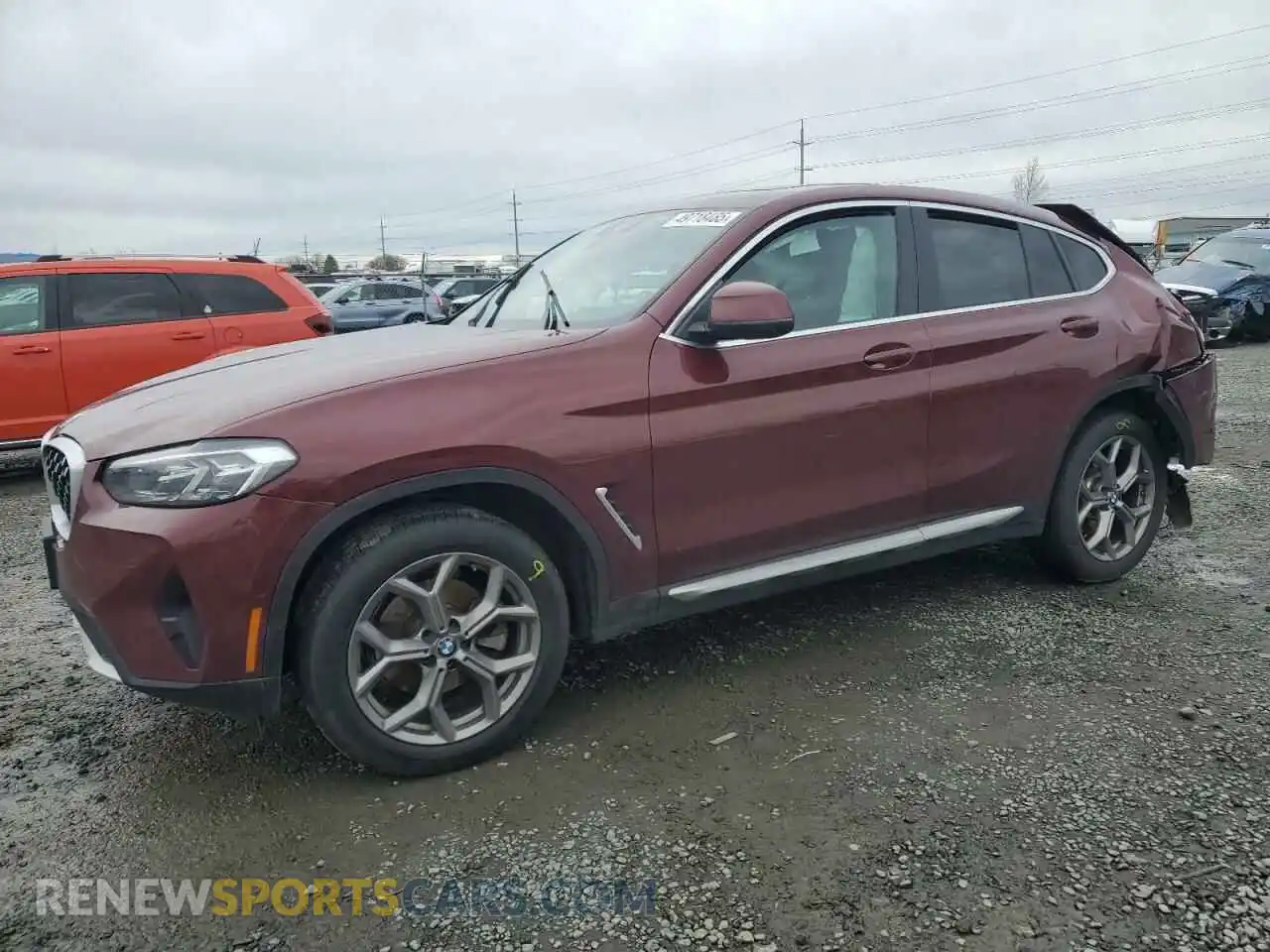 1 Photograph of a damaged car 5UX33DT03P9P62444 BMW X4 2023