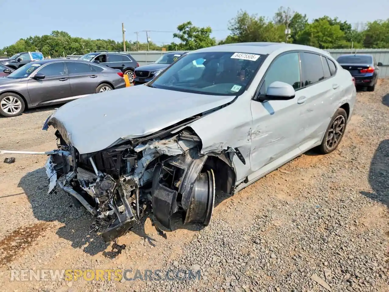 1 Photograph of a damaged car 5UX33DT05P9P54989 BMW X4 2023