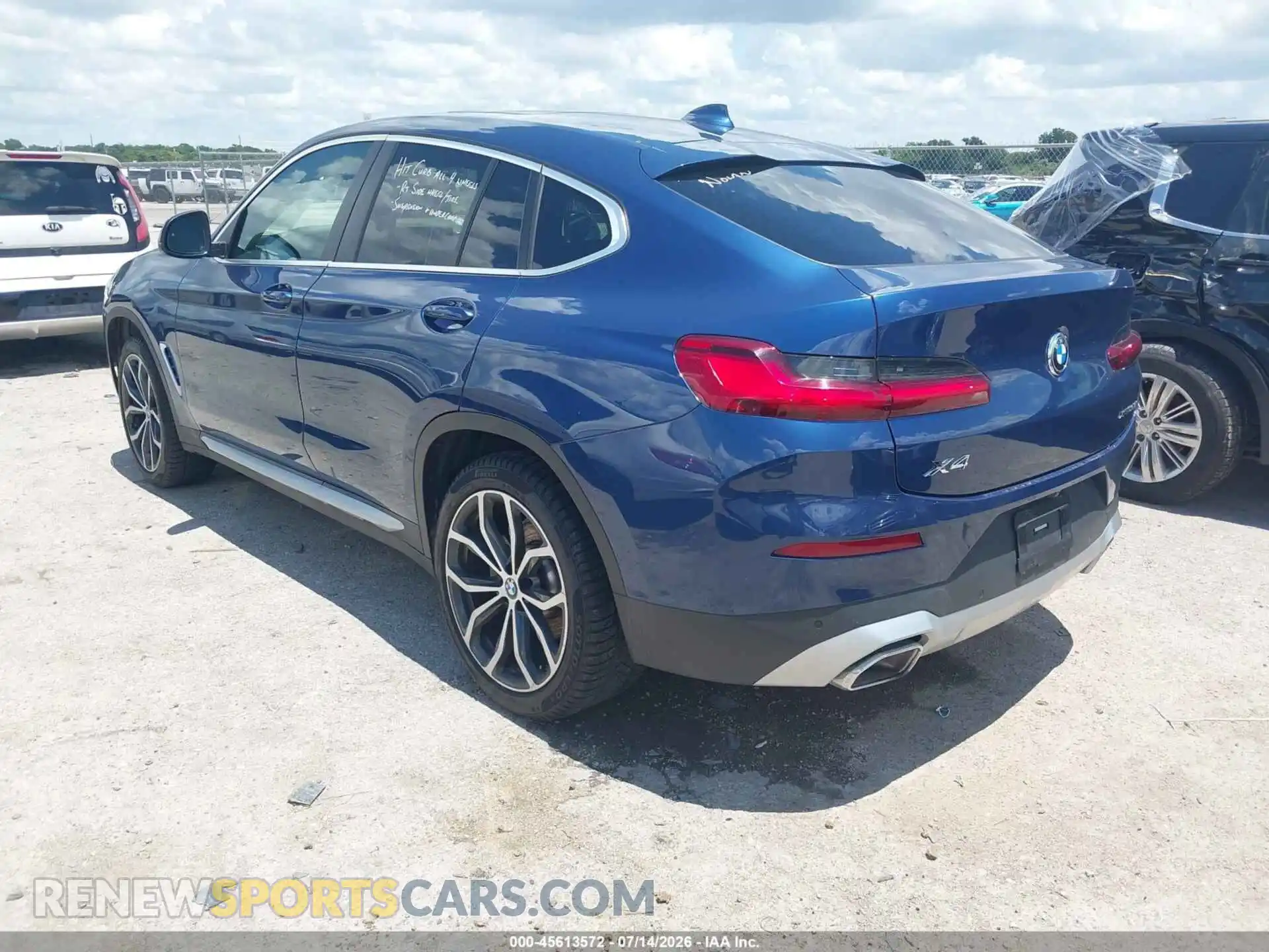 3 fotografías del automóvil dañado 5UX33DT05P9R33310 BMW X4 2023