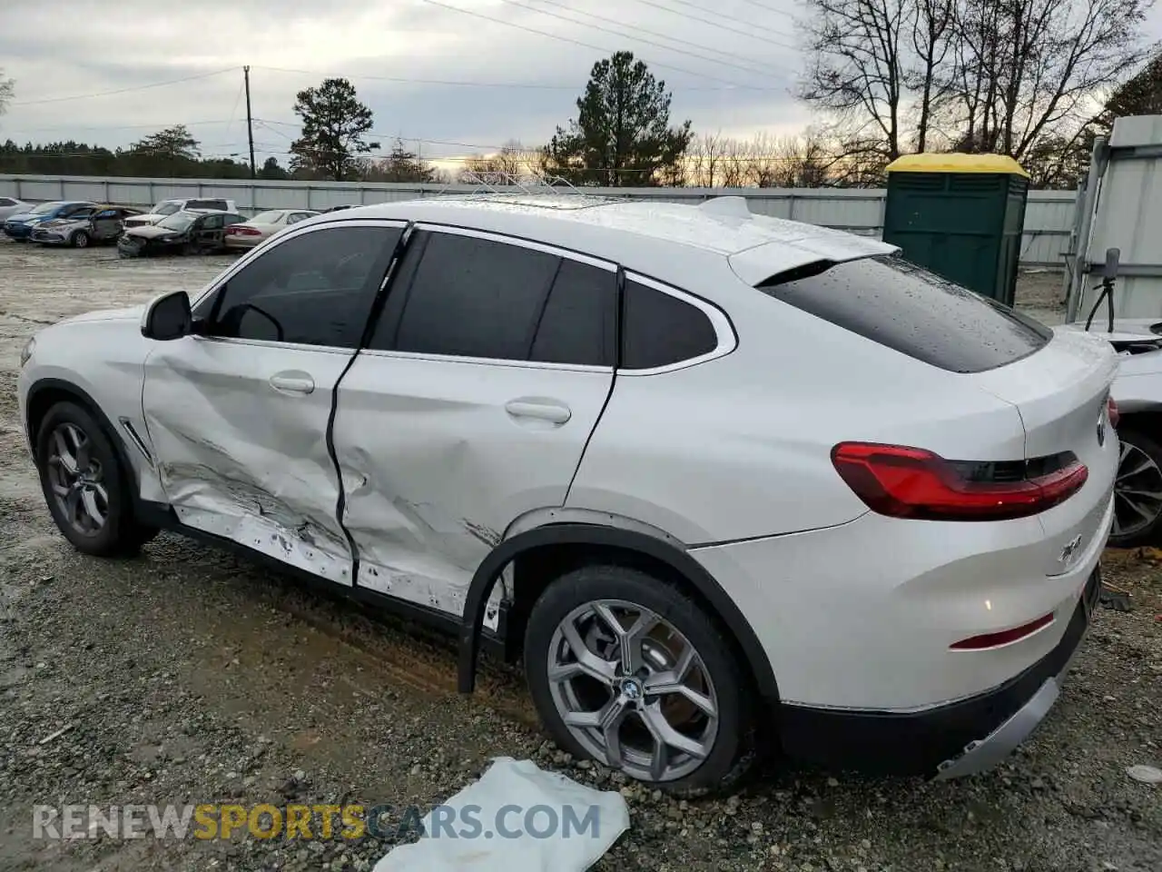 2 Photograph of a damaged car 5UX33DT06P9P81974 BMW X4 2023