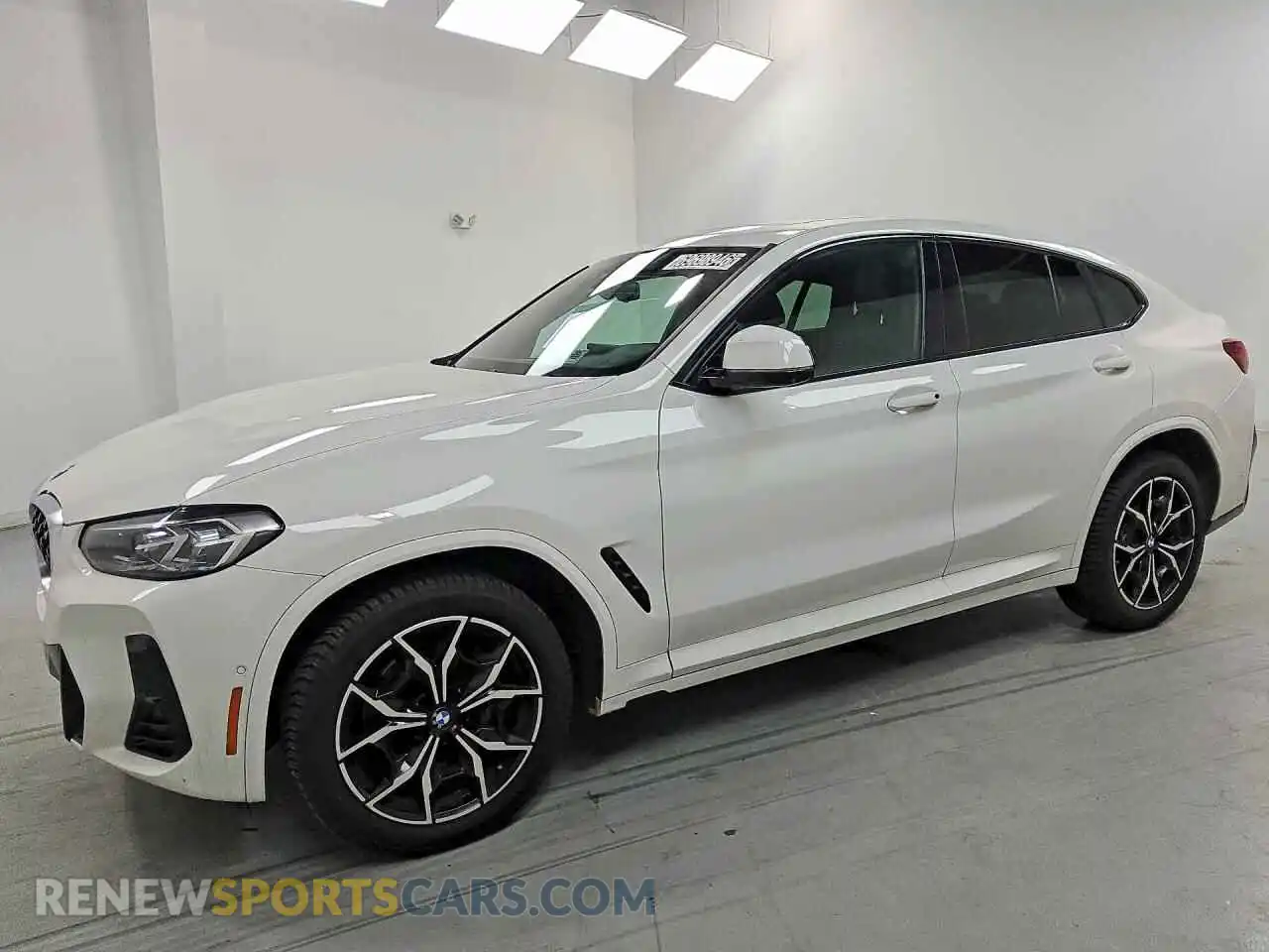 1 fotografías del automóvil dañado 5UX33DT0XP9P12978 BMW X4 2023