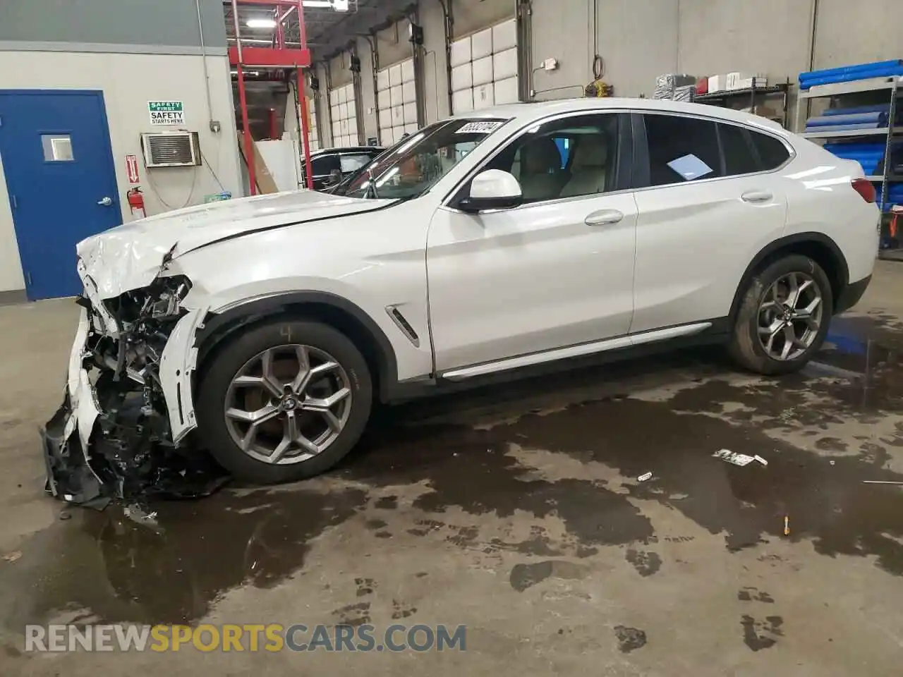 1 Фотография поврежденного автомобиля 5UX33DT0XP9S08981 BMW X4 2023
