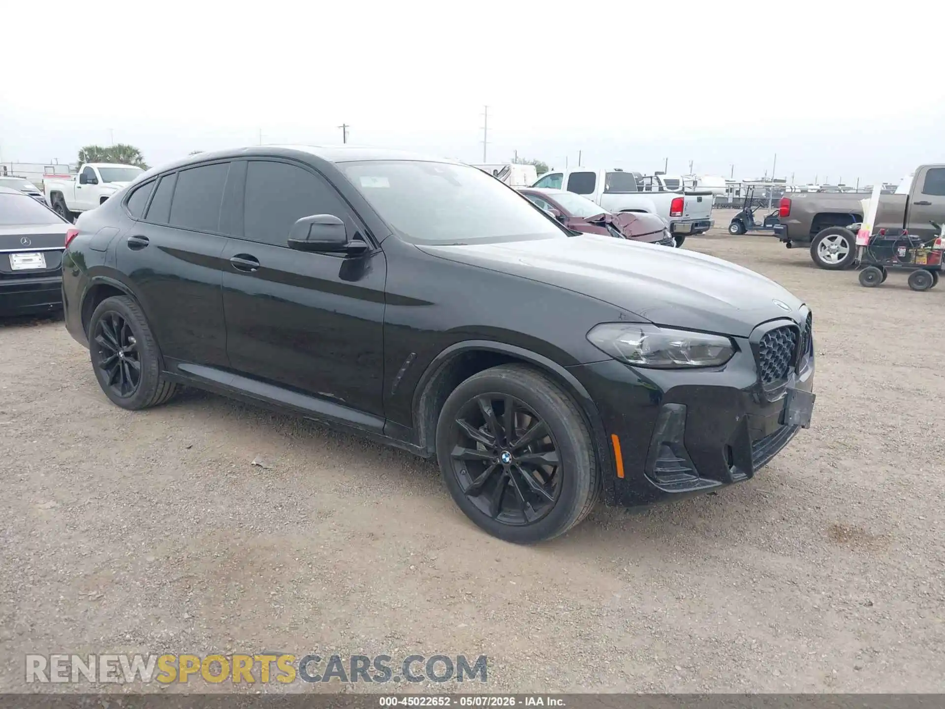 1 Photograph of a damaged car 5UX33DT00R9U93547 BMW X4 2024