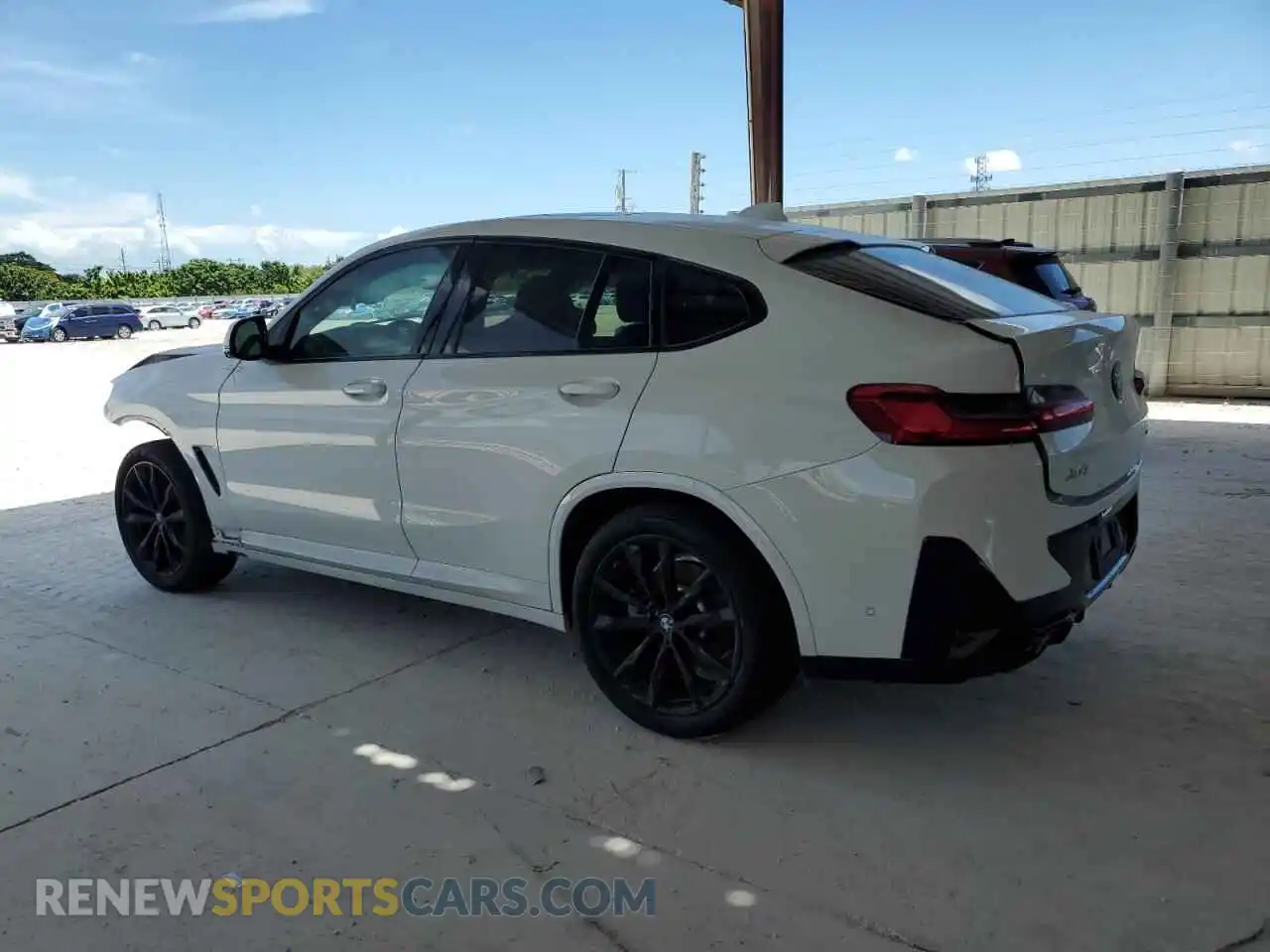 2 fotografías del automóvil dañado 5UX33DT00R9X53946 BMW X4 2024