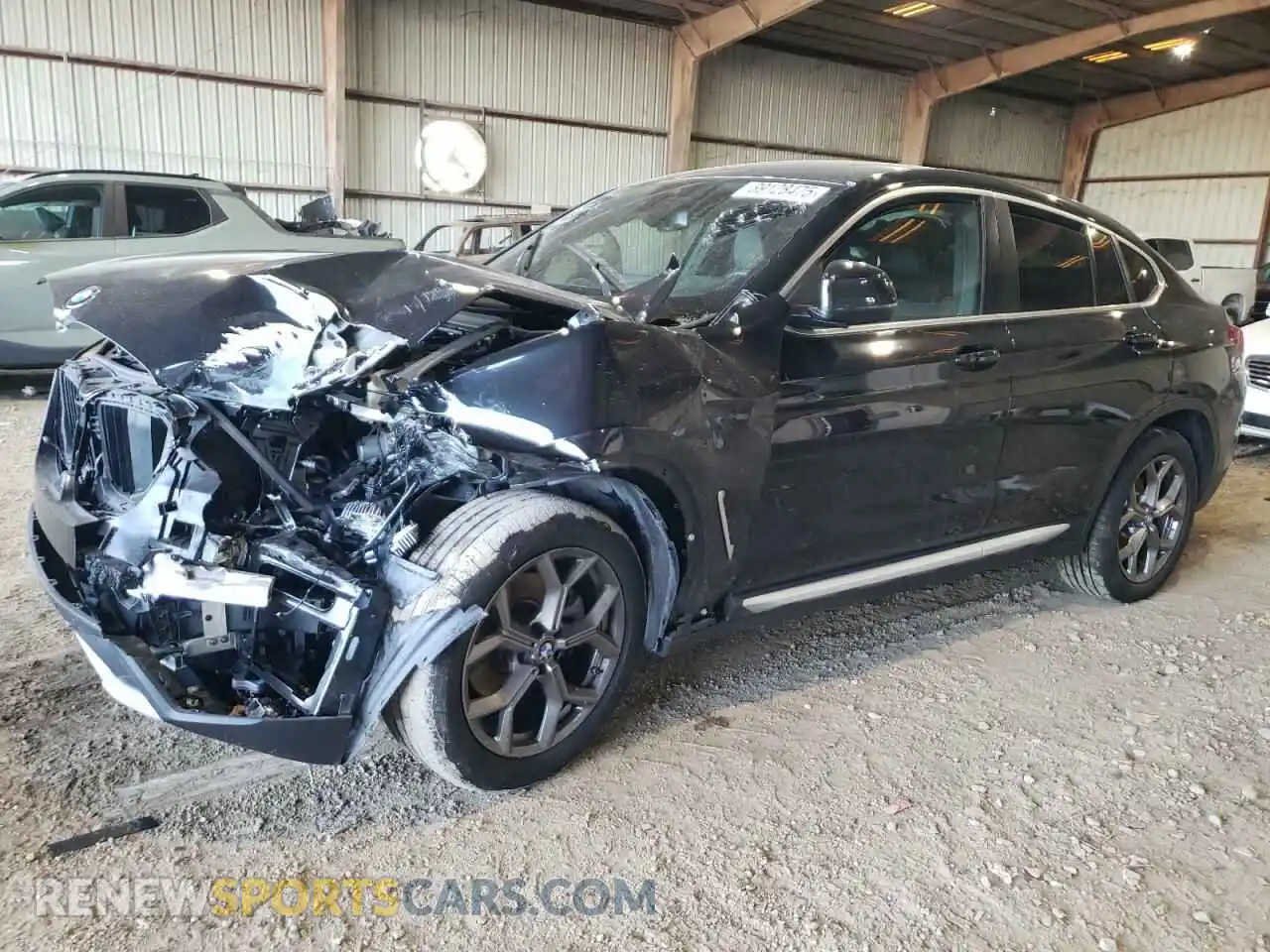 1 Photograph of a damaged car 5UX33DT03R9U08801 BMW X4 2024