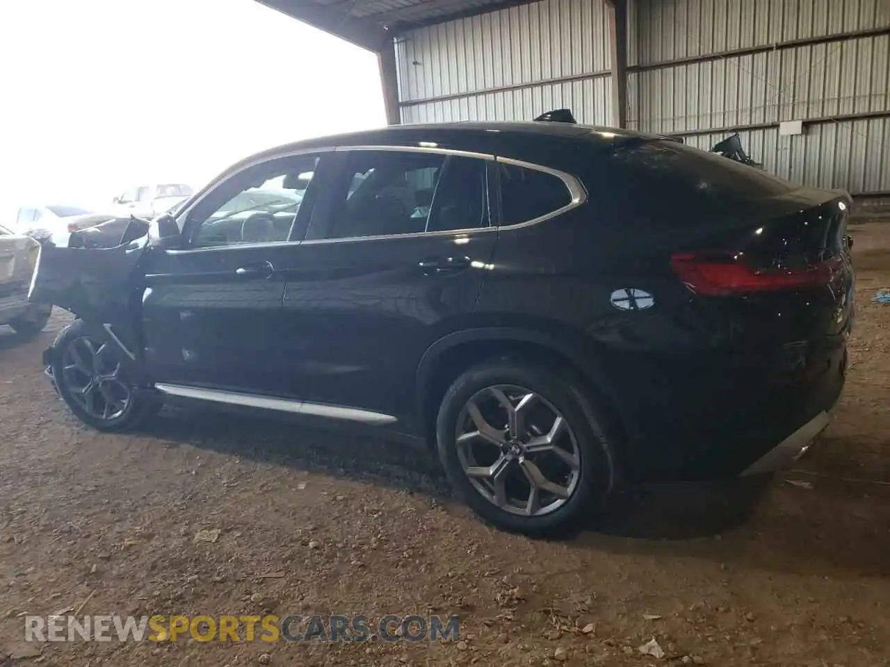 2 Photograph of a damaged car 5UX33DT03R9U08801 BMW X4 2024