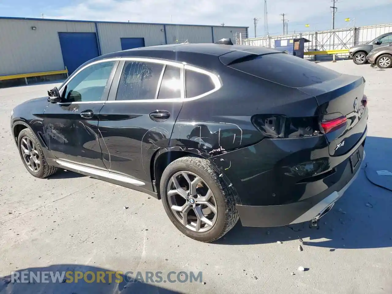 2 Фотография поврежденного автомобиля 5UX33DT04R9X36681 BMW X4 2024
