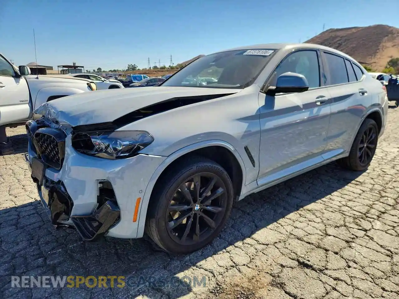 1 Фотография поврежденного автомобиля 5UX33DT06R9X04010 BMW X4 2024