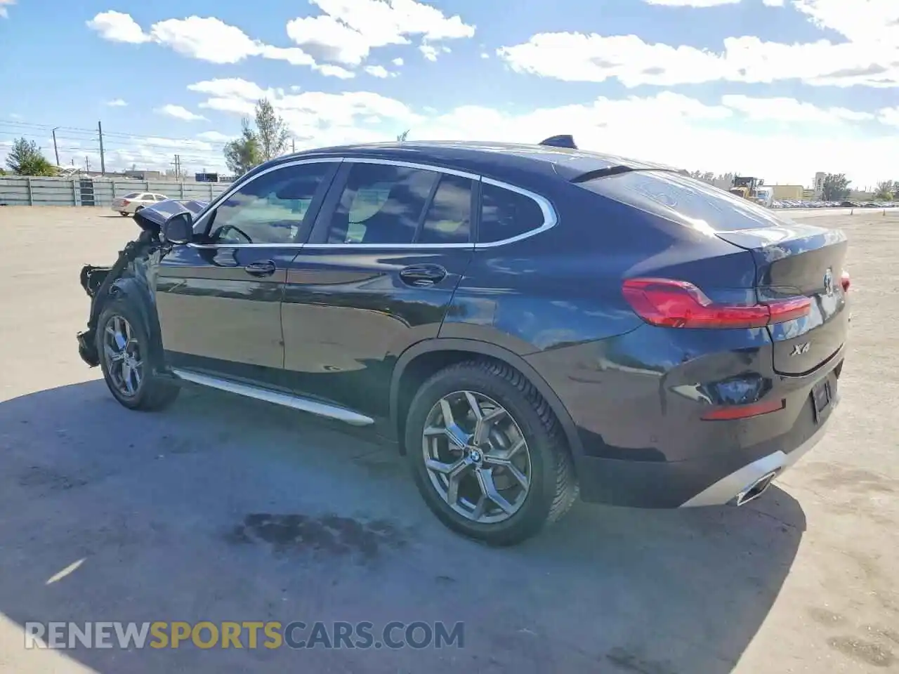 2 Photograph of a damaged car 5UX33DT09R9U21519 BMW X4 2024