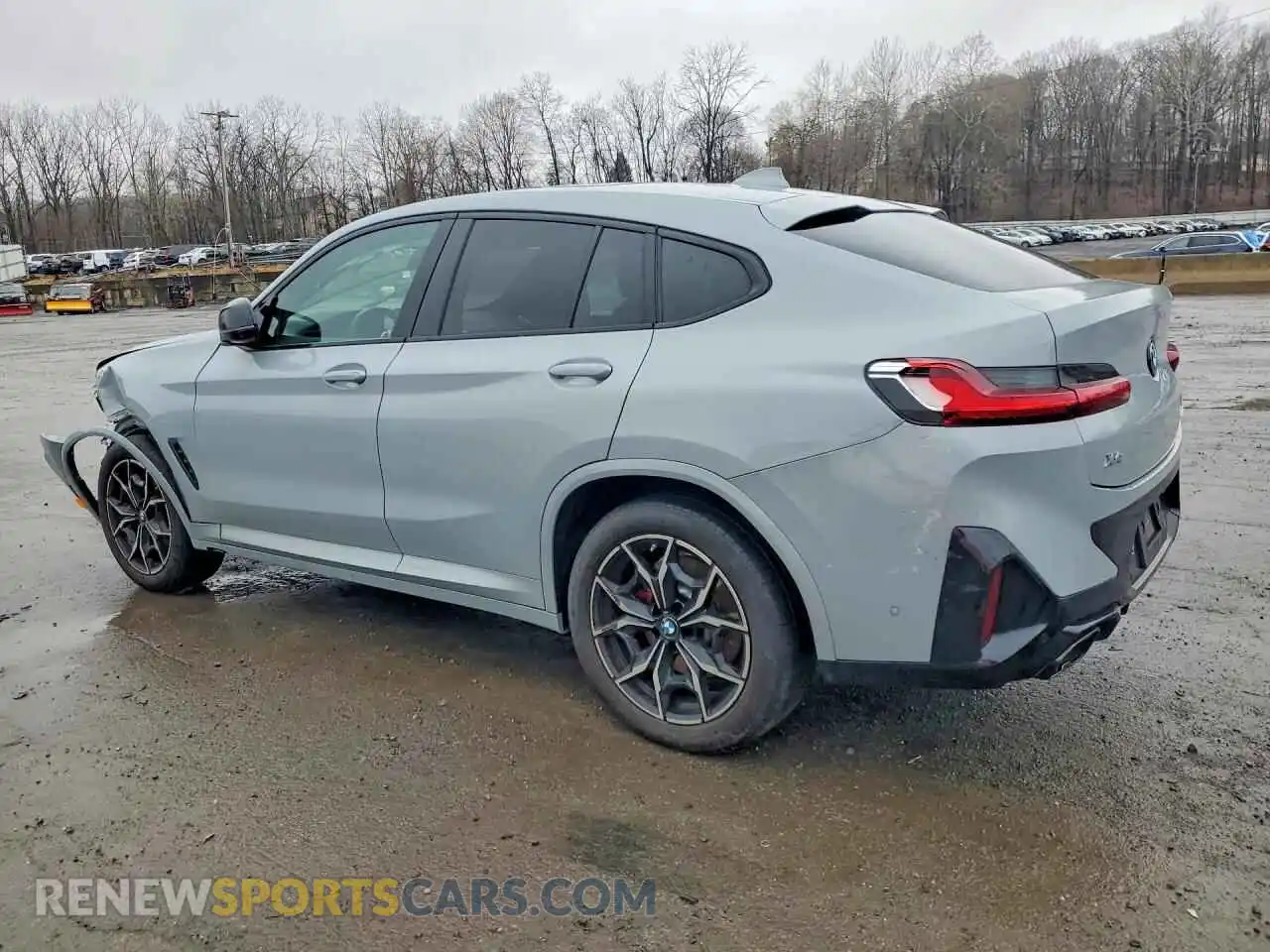 2 Фотография поврежденного автомобиля 5UX43DT02R9X52706 BMW X4 2024