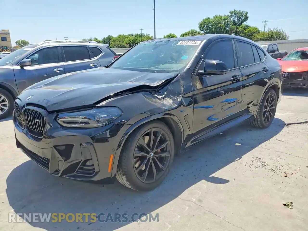 1 Photograph of a damaged car 5UX43DT07R9W30746 BMW X4 2024