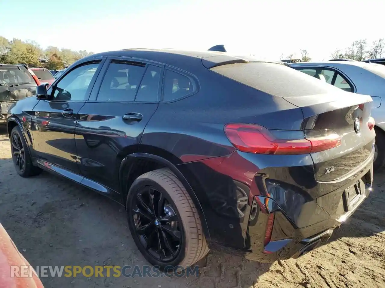 2 Фотография поврежденного автомобиля 5UX43DT09S9X83506 BMW X4 2025