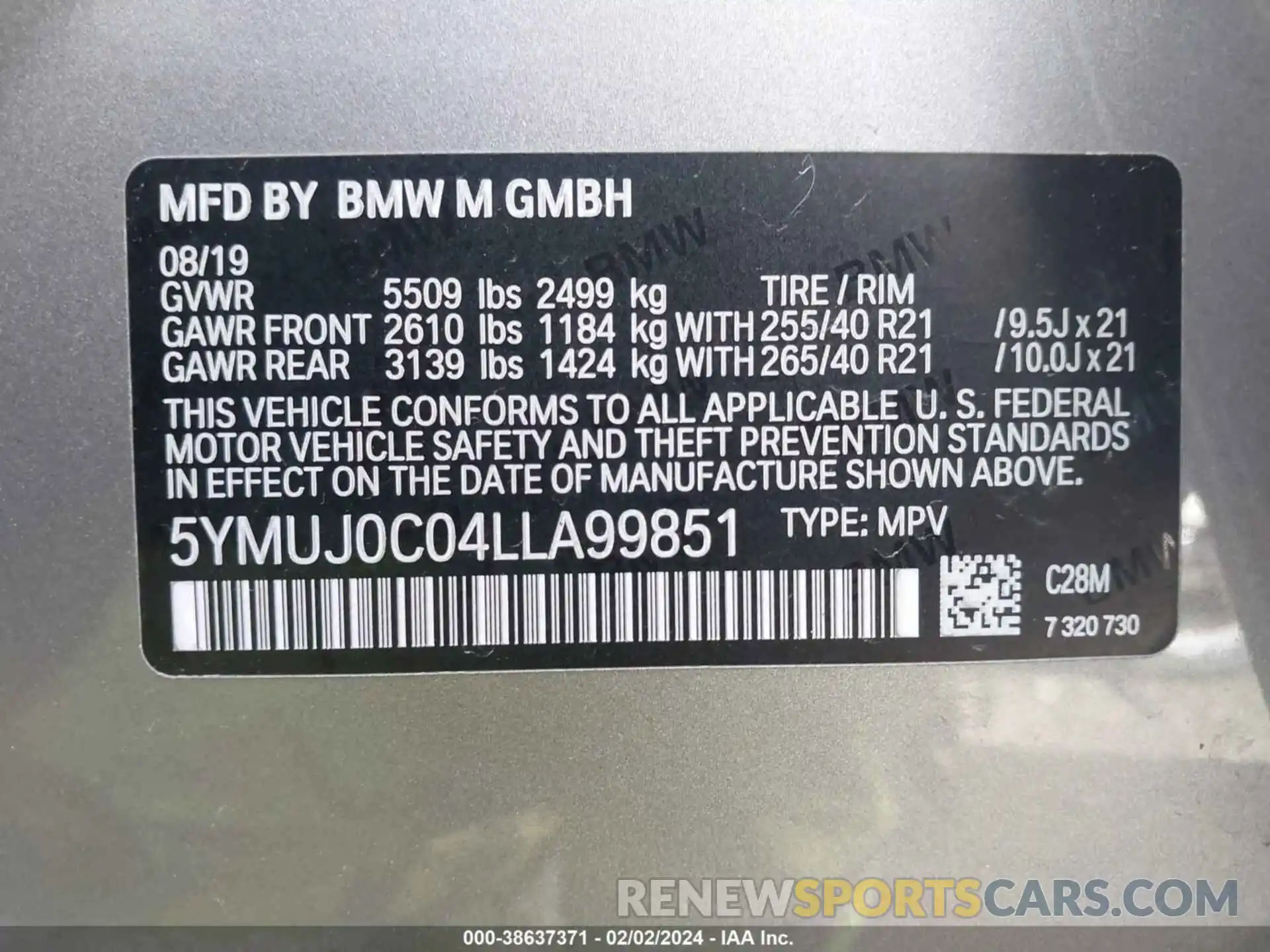 9 Photograph of a damaged car 5YMUJ0C04LLA99851 BMW X4 M 2020
