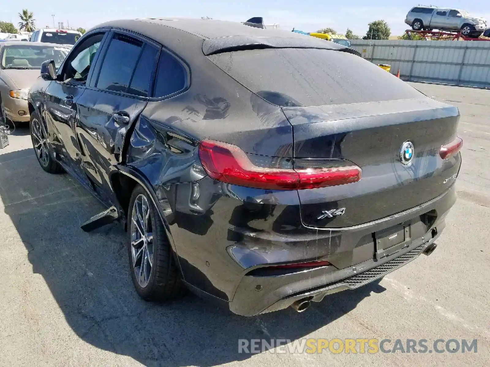 3 Photograph of a damaged car 5UXUJ3C54KLA58624 BMW X4 XDRIVE3 2019
