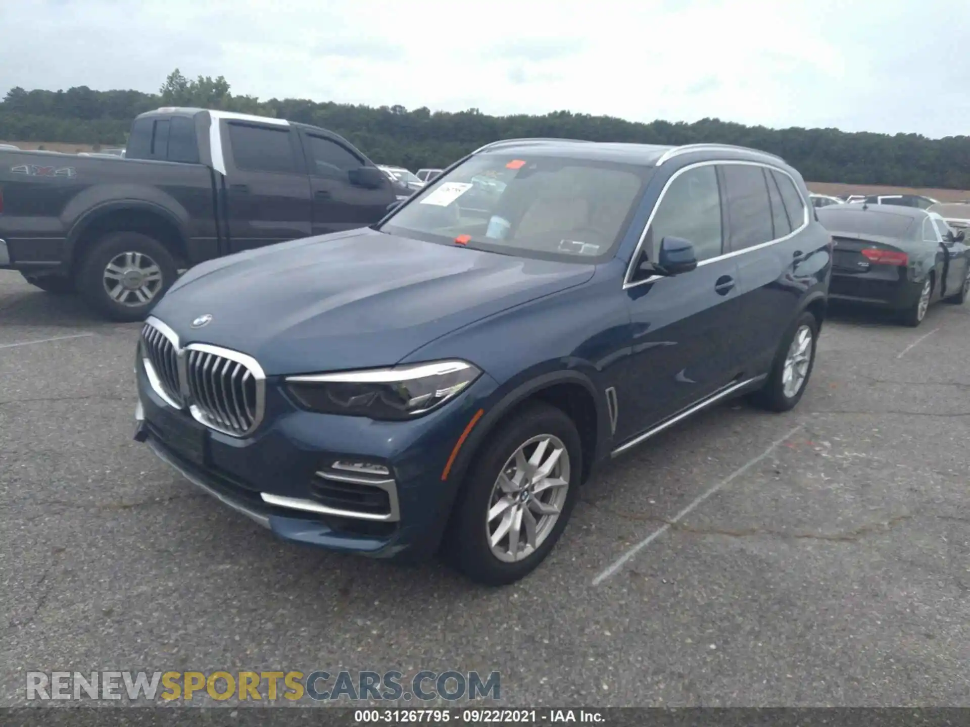 2 Photograph of a damaged car 5UXCR6C50KLK85148 BMW X5 2019