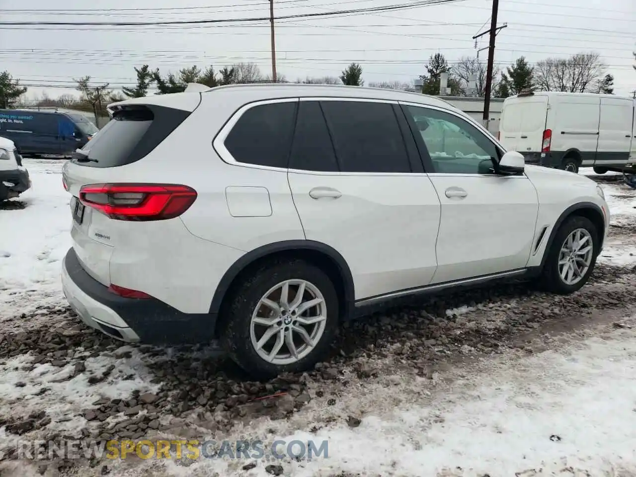3 Photograph of a damaged car 5UXCR6C50KLK85604 BMW X5 2019