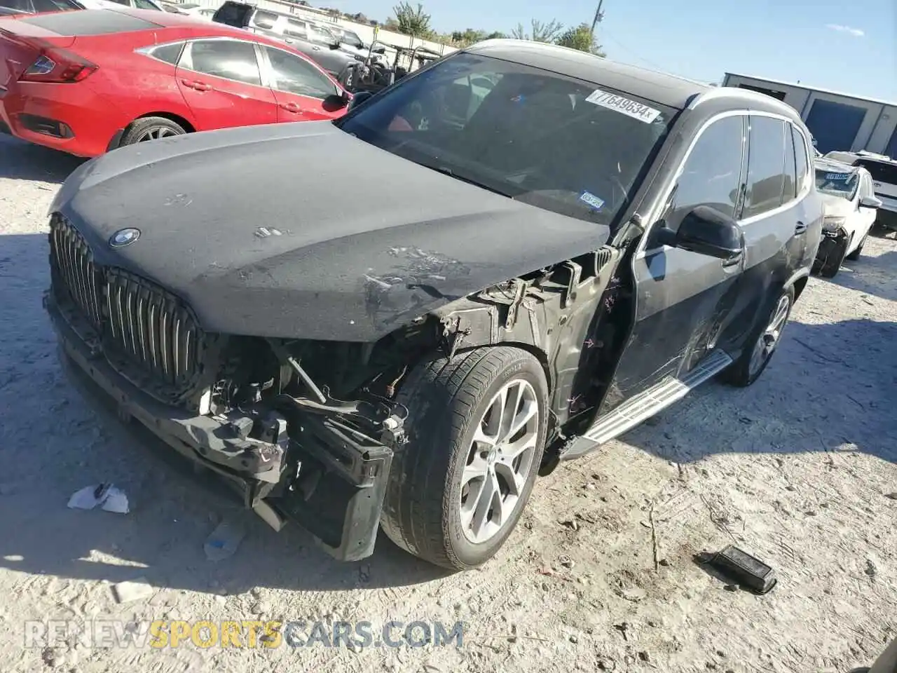 1 Фотография поврежденного автомобиля 5UXCR6C50KLL13711 BMW X5 2019