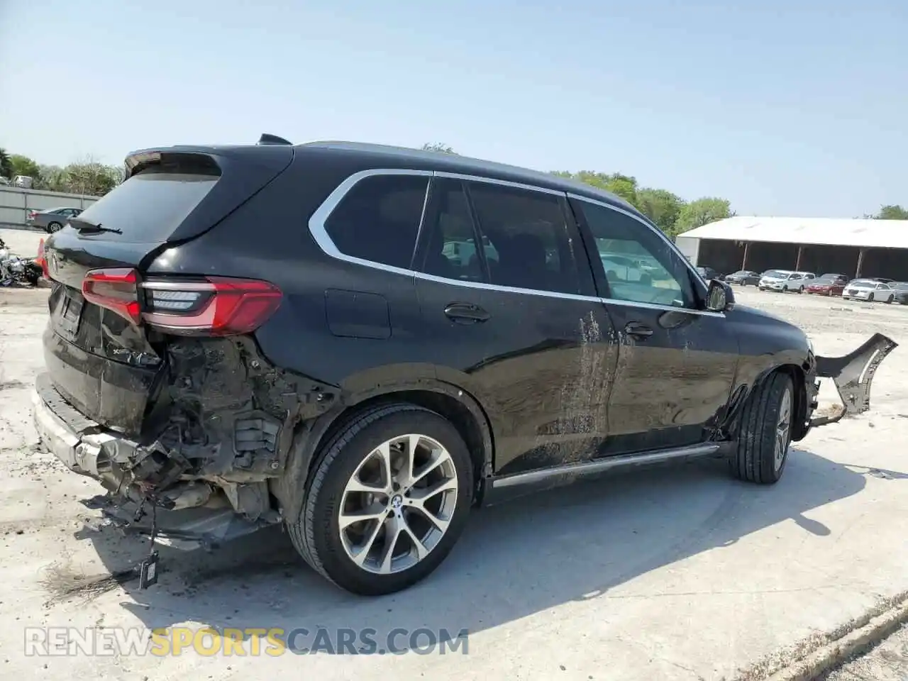 3 Photograph of a damaged car 5UXCR6C50KLL21212 BMW X5 2019