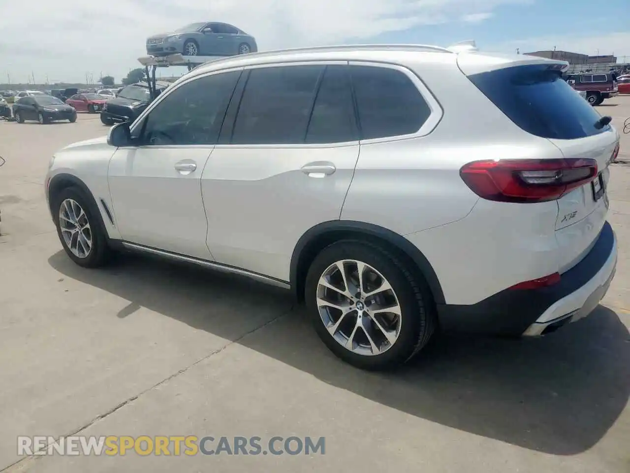 2 Photograph of a damaged car 5UXCR6C50KLL26006 BMW X5 2019