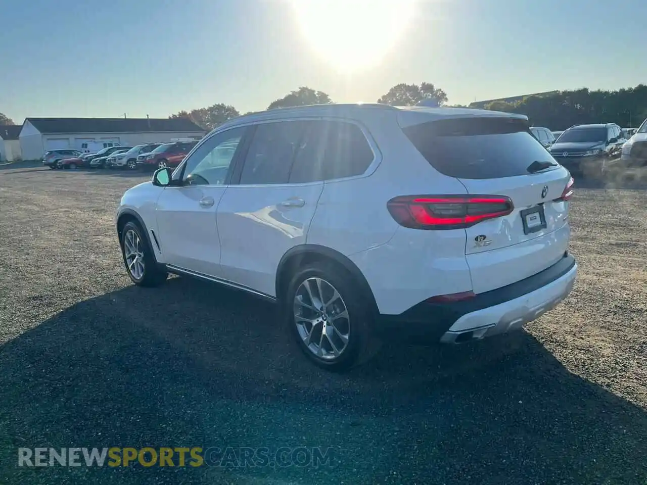 2 Photograph of a damaged car 5UXCR6C50KLL53142 BMW X5 2019