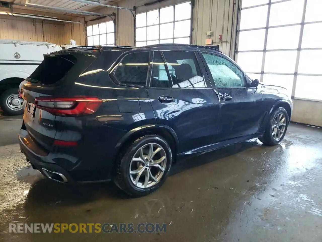 3 Photograph of a damaged car 5UXCR6C50KLL53772 BMW X5 2019