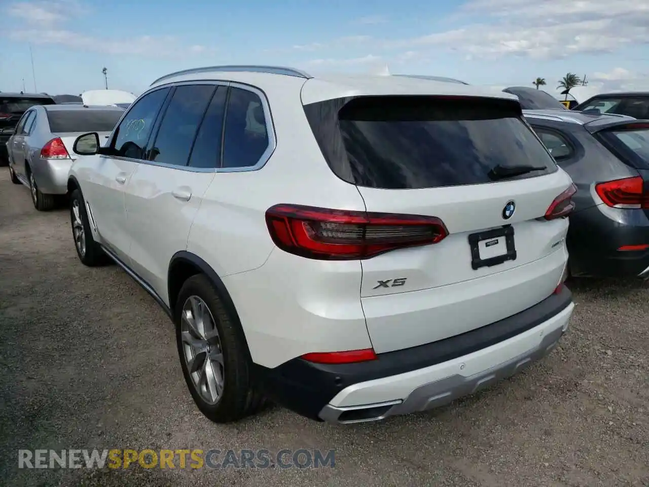 3 Photograph of a damaged car 5UXCR6C51KLL04354 BMW X5 2019