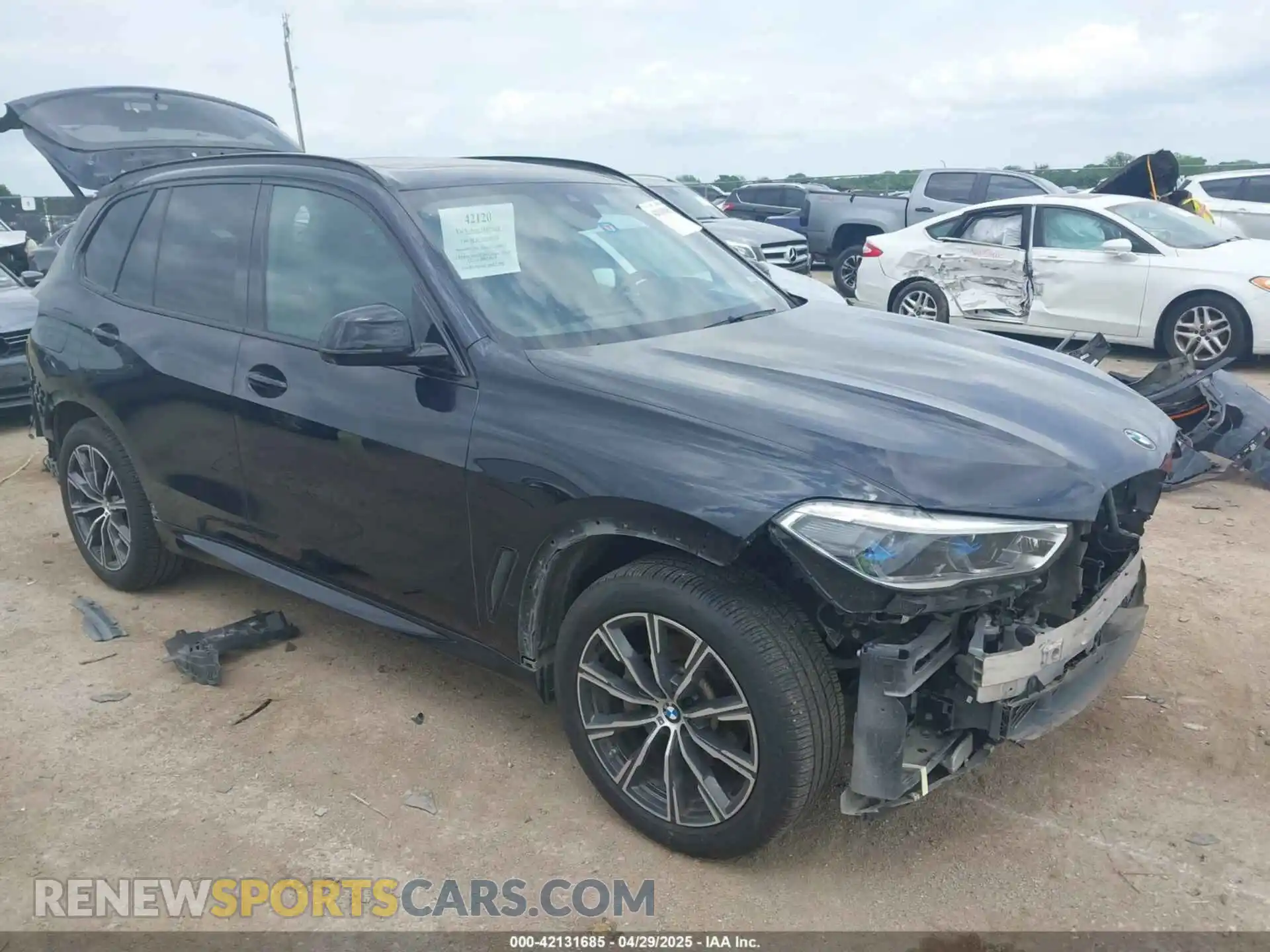 1 Photograph of a damaged car 5UXCR6C51KLL22840 BMW X5 2019