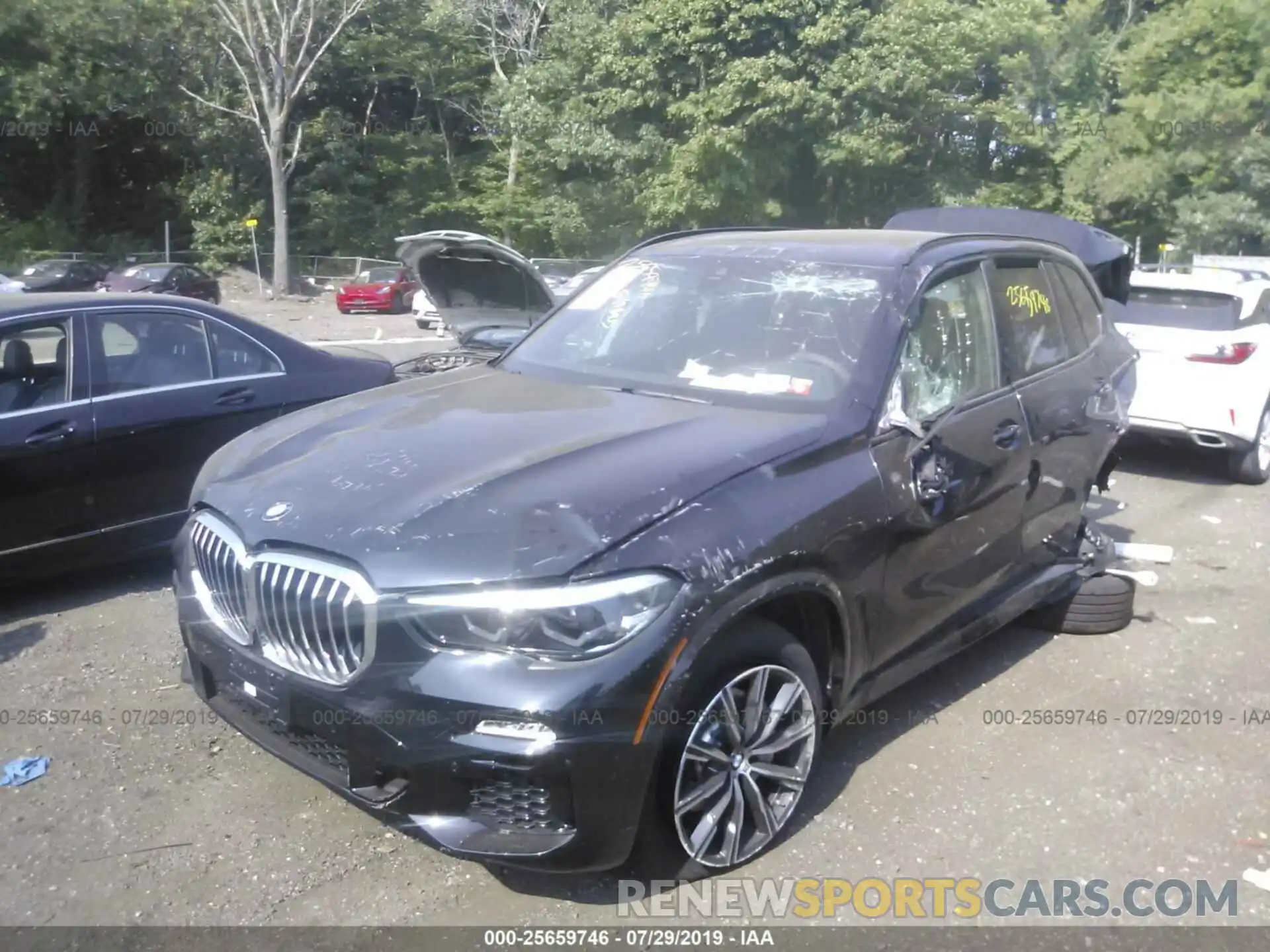2 Photograph of a damaged car 5UXCR6C51KLL28900 BMW X5 2019