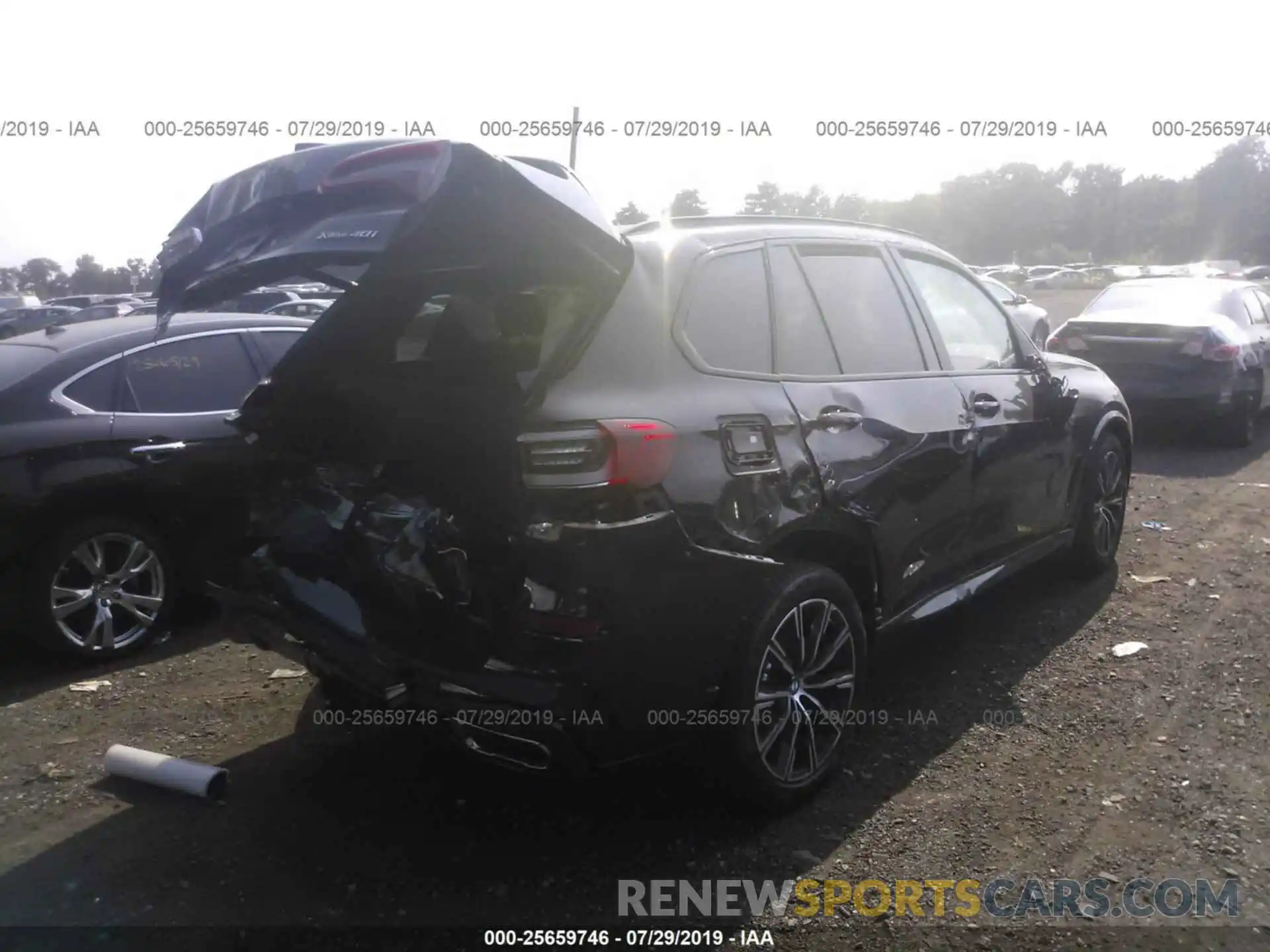 4 Photograph of a damaged car 5UXCR6C51KLL28900 BMW X5 2019