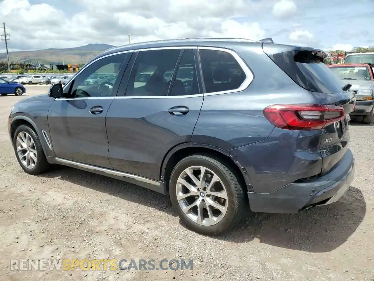 2 Photograph of a damaged car 5UXCR6C52KLL01351 BMW X5 2019