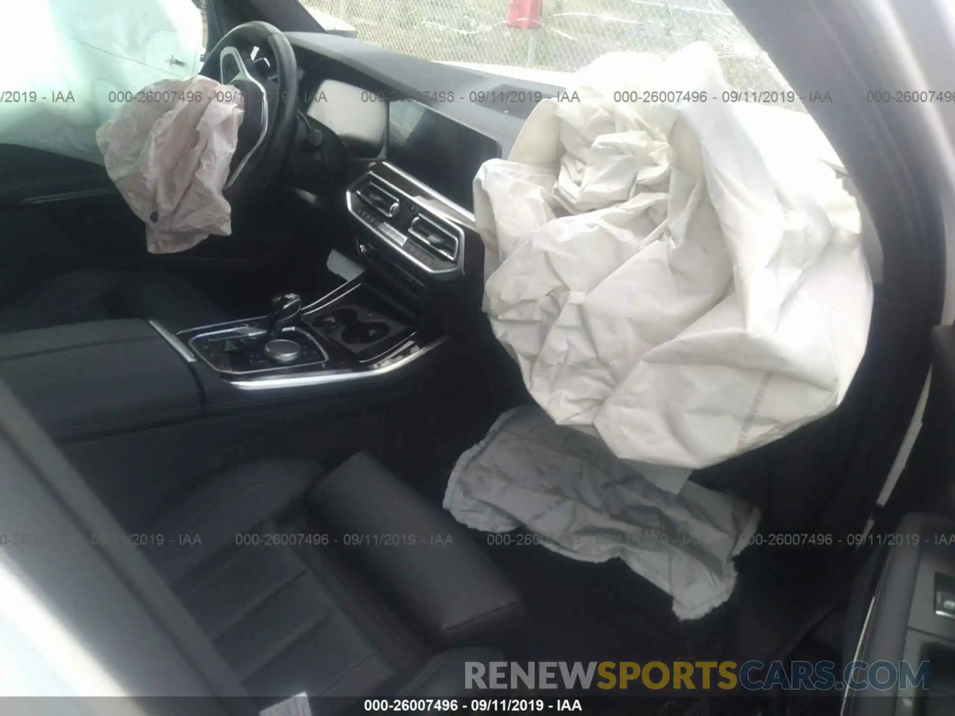 5 Photograph of a damaged car 5UXCR6C52KLL03777 BMW X5 2019