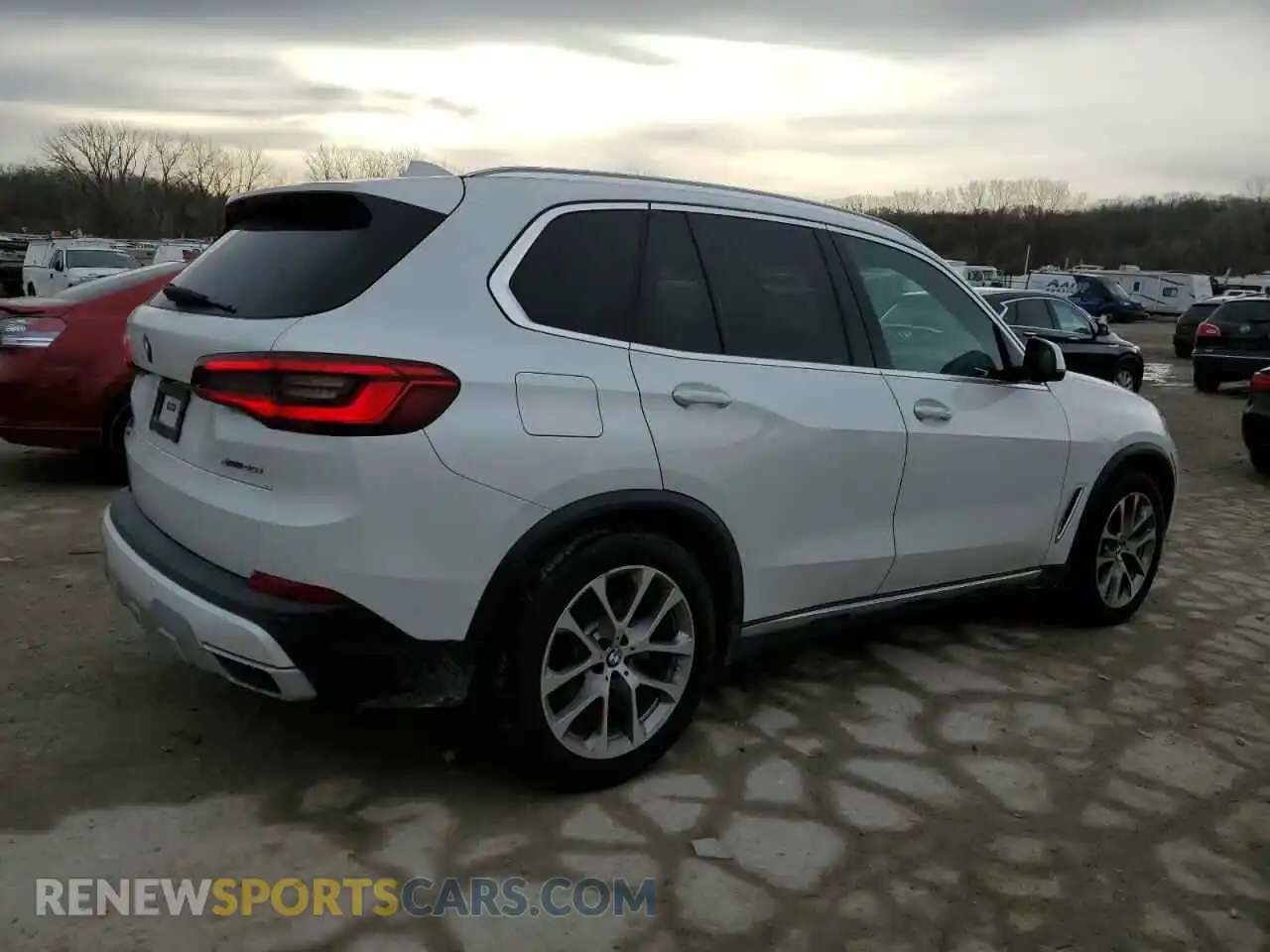 3 Photograph of a damaged car 5UXCR6C52KLL23639 BMW X5 2019