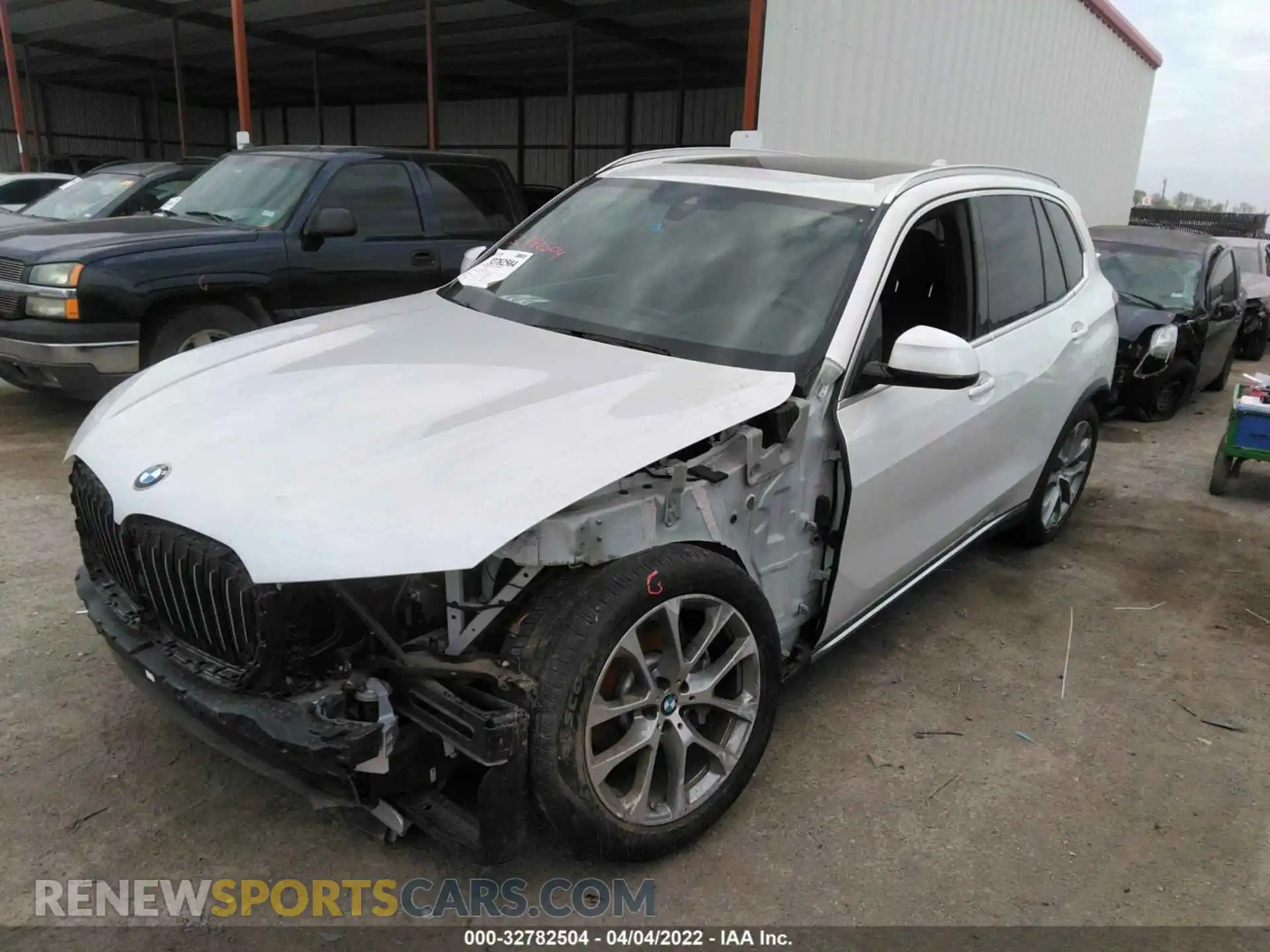 2 Photograph of a damaged car 5UXCR6C52KLL36455 BMW X5 2019