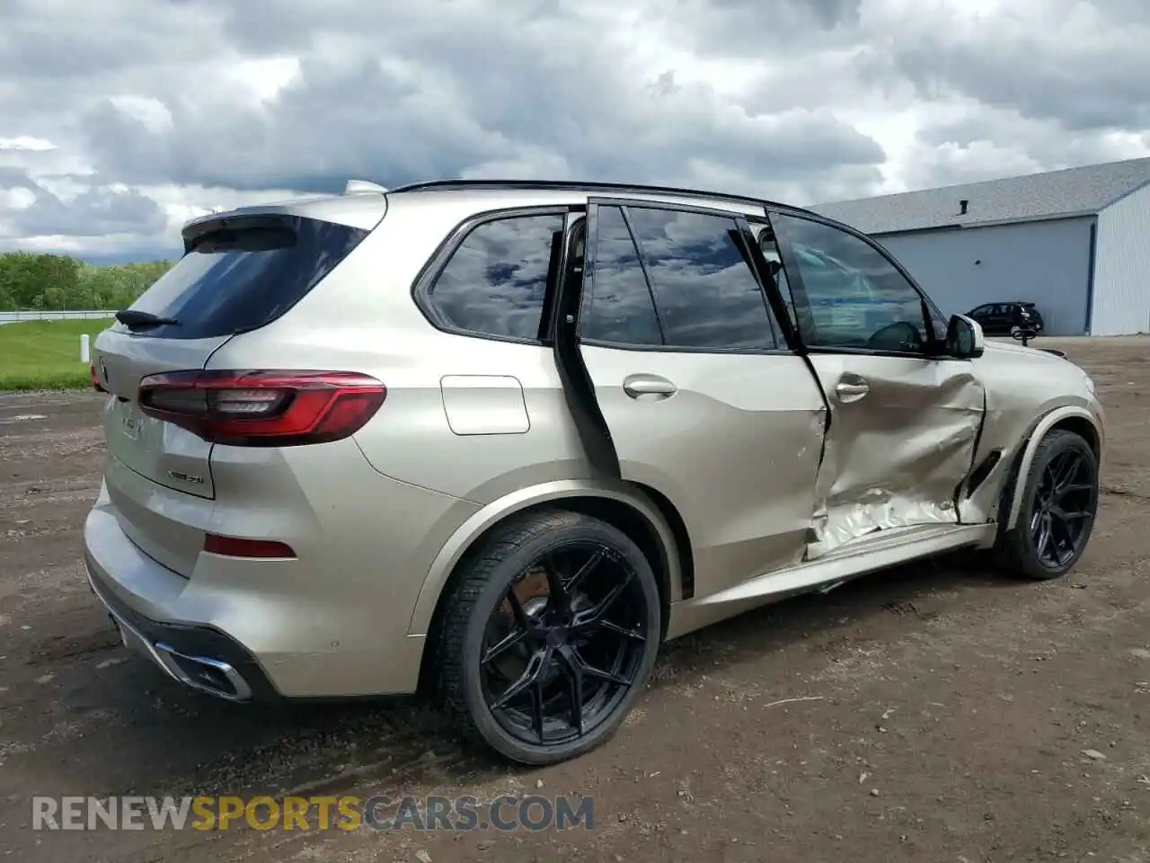 3 Photograph of a damaged car 5UXCR6C52KLL40070 BMW X5 2019