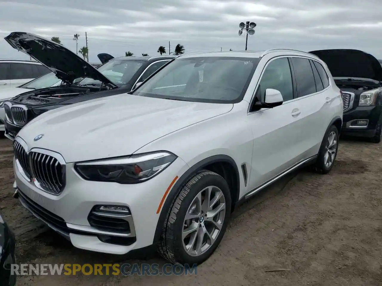 1 Photograph of a damaged car 5UXCR6C53KLL11399 BMW X5 2019